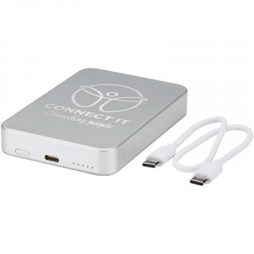 Avis 10.000 mah RCS powerbank van gerecycled aluminium met magnetische aansluiting
