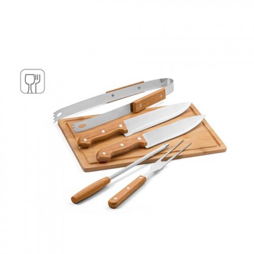 5Delige barbecue tool set van hout en vroestvrij staal. De plank is van bamboe Flare
