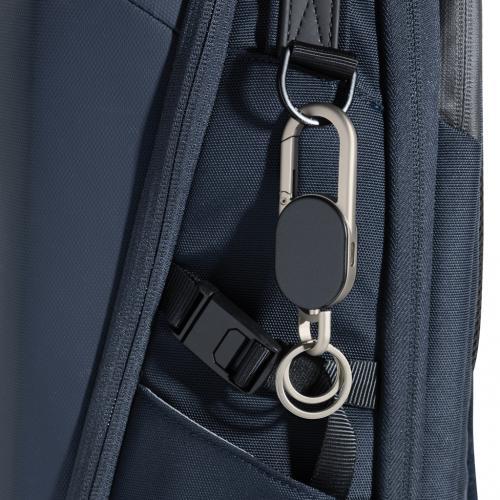 Keyfinder Dual keychain with worldwide locating