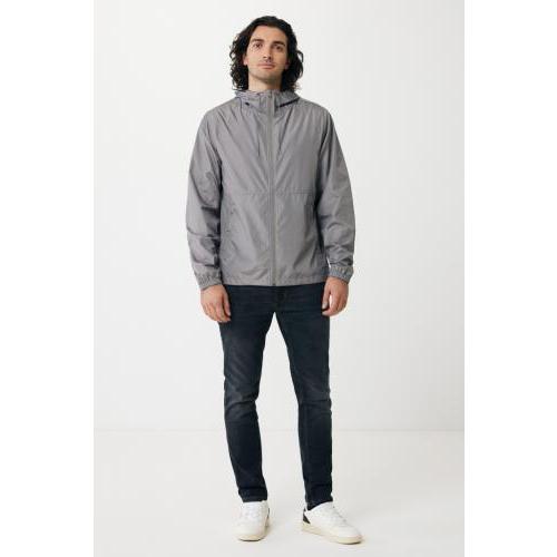 IQONIQ Logan gerecycled polyester lichtgewicht jas