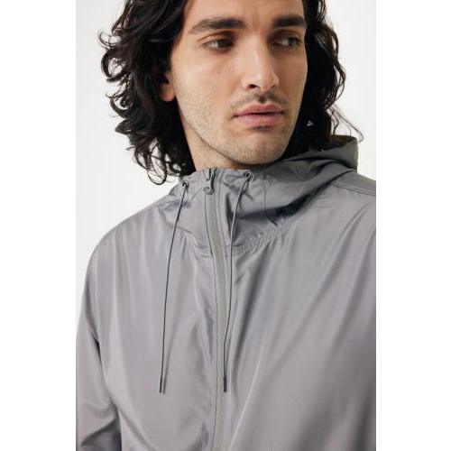 IQONIQ Logan gerecycled polyester lichtgewicht jas